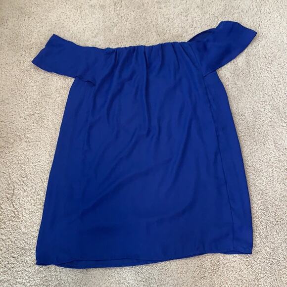 West 36th Off Shoulder Embroidered Mini Dress Sz M - Picture 6 of 6